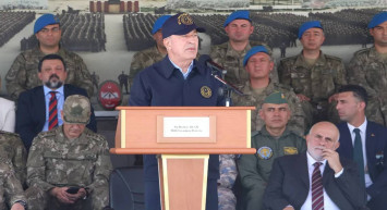 Bakan Akar Yunanistan’ı uyardı: Lozan’dan çıkmış sayılır