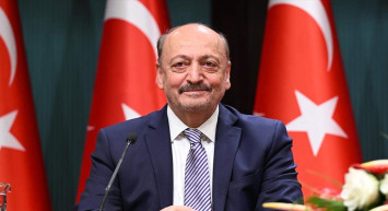 Bakan Bilgin’den asgari ücret açıklaması: Emeği koruyacak düzenlemeyi devreye sokacağız