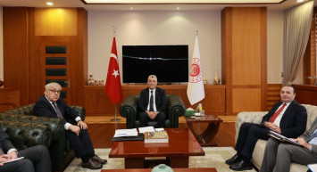 Bakan Bolat, Rus Büyükelçi Verşinin ile Ticaret Gündemini Masaya Yatırdı