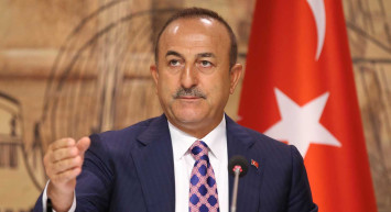 Bakan Çavuşloğlu'ndan flaş açıklamalar: Tüm zorluklara rağmen ateşkes ihtimali var