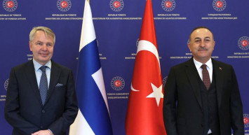 Bakan Çavuşoğlu'ndan Sert Tepki: Yunanistan Kadar AB De Suçlu!