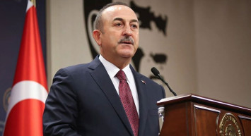 Bakan Çavuşoğlu'nun basın toplantısında yaptığı açıklamaların ardından sosyal medya karıştı!