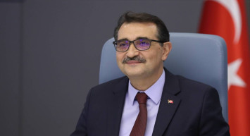 Bakan Dönmez’den açıklama: Elektrik üretiminin büyük bölümü yerli kaynaklardan sağlanıyor
