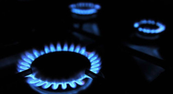Bakan Dönmez'den kritik soruya yanıt: Aralık ayında doğal gaz zammı olacak mı?