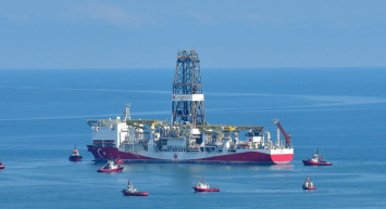 Bakan Dönmez’den sevindiren haber: Karadeniz’de bir keşif daha çalışmalar başladı