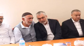 Bakan Işıkhan'dan Yangın Mağdurlarına Taziye Ziyareti ve Yardım