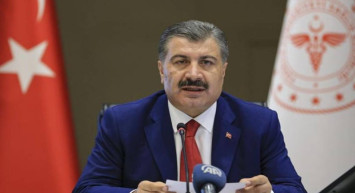 Bakan Koca doktorlara sahip çıktı: Bu mesleğin saygınlığını arttıracağız