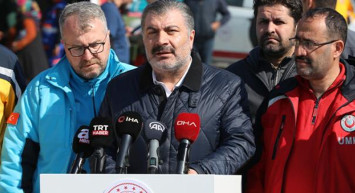 Bakan Koca’dan deprem bölgesindeki salgın hastalık açıklaması: Erken uyarı sistemimiz devrede