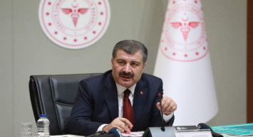 Bakan Koca’dan pandemi açıklaması: İlk harekete geçen ülkelerdendik