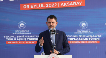 Bakan Kurum’dan Aksaray açılış töreninde dikkat çeken açıklamalar: ‘Yatırım değeri 2 milyar lirayı bulan 5 bin 172 konutu yaptık’