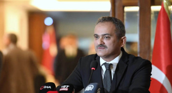 Bakan Mahmut Özer: Matematik sorununu çözmek için çalışıyoruz