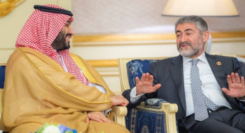 Bakan Nebati’den önemli temas: Suudi Arabistan Prensi Selman ile görüştü