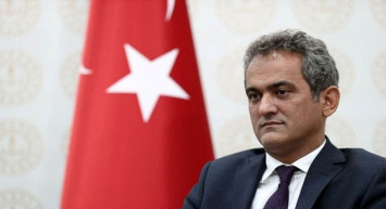 Bakan Özer’den açıklama: Öğretmen ücretlerine zam gündemimizde