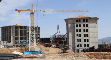 Bakan Özhaseki son durumu paylaştı: Deprem konutlarında sona gelindi