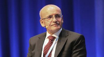 Bakan Şimşek’ten kritik açıklama: Amaç krediye erişimi kolaylaştırma