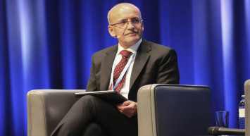 Bakan Şimşek’ten önemli açıklama: ‘Harcamalarda mümkün olduğunda kesintiye gideceğiz’