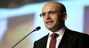 Bakan Şimşek’ten yatırımcılara uyarı: ‘Savunmasız kalanlar zarara uğruyor’