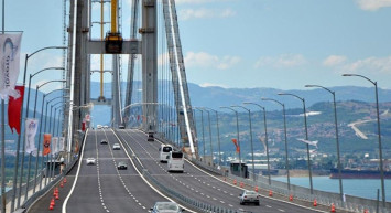 Bakan Uraloğlu bayram müjdesini açıkladı: 9 günlük bayram tatilinde köprü ve otoyol ücretsiz olacak