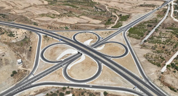 Bakan Uraloglu: Lefkoşa Çevre Yolu'nun Temeli Atıldı