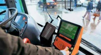 Bakan Uraloğlu'ndan Bayram Müjdesi: Otoyol ve Köprüler Ücretsiz Olacak