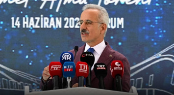 Bakan Uraloğlu’ndan Hızlı Tren Müjdesi: Ankara-Samsun 2,5 Saate İnecek