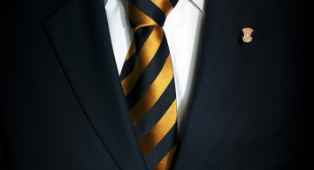 Bakan Yasak Aşk Yaşarken Yakalandı