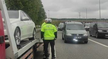 Bakan Yerlikaya duyurdu: Bayram öncesi 2,5 milyon araç denetlendi