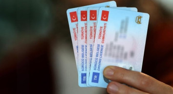 Bakan Yerlikaya duyurdu: Sürücü belgelerini yenileme tarihi uzatıldı