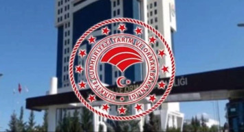 Bakan Yumaklı'dan Önemli Mesaj: "Bu sorunun kaynağı, hayvanların sahipsiz olmasıdır,"