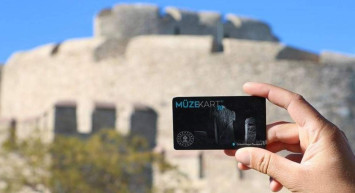 Bakanlık duyurdu: Gençlere ücretsiz Müzekart verilecek