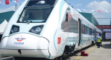 Bakanlıktan açıklama geldi: Milli tren ilk yolcusunu taşıyor