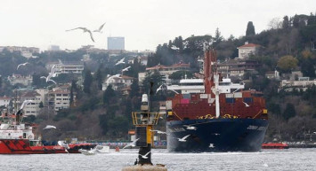 Bakanlıktan petrol gemileri kararı: Mektup beyan etmeyen boğazdan geçemeyecek