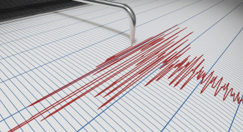 Balıkesir'de korkutan deprem!