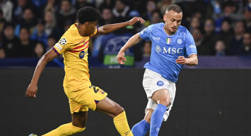 Barcelona Napoli ile yenişemedi: Tur Nou Camp'a kaldı