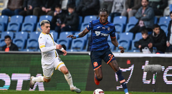 Başakşehir Piatek ile güldü: İstanbulspor'u rahat geçti