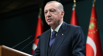 Başkan Erdoğan Döviz Kurundaki Hareketlilik Sonrası Merkez Bankası Başkanı İle Görüştü!