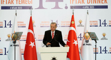 Başkan Erdoğan’dan Büyükelçilere uyarı mesajı: Kur'an yakma eylemlerine izin vermeyin