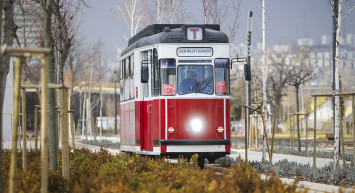 Başkent Millet Bahçesi Yoğun İlgi Gören Nostaljik Tramvaylarıyla Gündeme Geldi