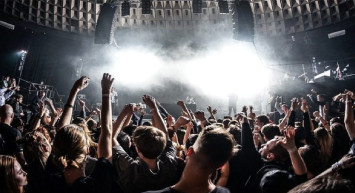 Başkentte yaz başkadır! Yaz şenlikleri ve yaz konserleri başladı! Cem Adrian'dan Musa Eroğlu'ya kadar herkes Ankara'da