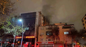 Batman’da yangın paniği: Hasta kaldığı odayı ateşe verdi