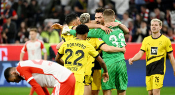 Bayern Münih'e evinde şok: Dortmund iki golle mağlup etti