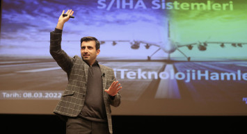 Baykar Teknoloji Lideri Selçuk Bayraktar, Kocaeli'de üniversite öğrencileriyle buluştu: SİHA sistemlerini anlattı!