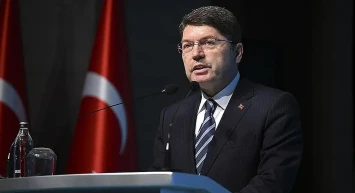 Bayrak Provokasyonuna Sert Müdahale: Bakan Tunç Açıkladı, 14 Gözaltı