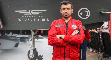 Bayraktar'dan Siber Saldırı Yorumu: Teknolojiye Hükmedenler Vahşi Bir Terör Eylemi Gerçekleştirdi!