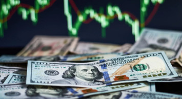 Bayram bitti dolar hareketlendi: Döviz sabah saatlerine hareketli girdi