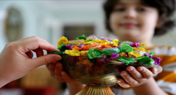 Bayram mesajları ve Bayram kutlama sözleri 2022! Aileye, sevgiliye, arkadaşa, akrabaya gönderilecek anlamlı Ramazan bayramı mesajları