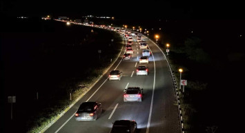 Bayram tatili dönüşleri başladı: Yollarda yoğunluk arttı
