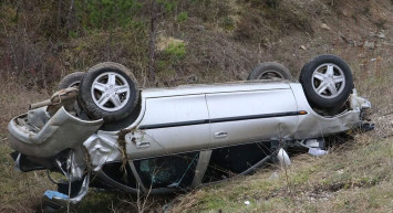 Bayram ziyareti faciaya dönüştü: Bir çocuk öldü, 4 kişi yaralandı