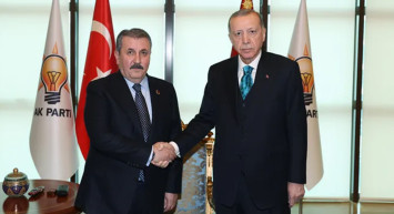 BBP Genel Başkanı Destici partisinin Cumhurbaşkanı adayını açıkladı