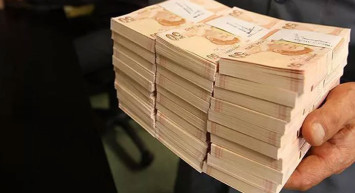 Dolar, BDDK'nın açıklamasıyla neden düşmeye başladı? BDDK'dan ticari kredilerle ilgili yeni açıklama